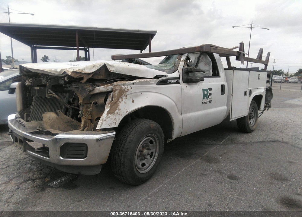 2011 FORD F-350 XL VIN: 1FTBF3A64BEC53646