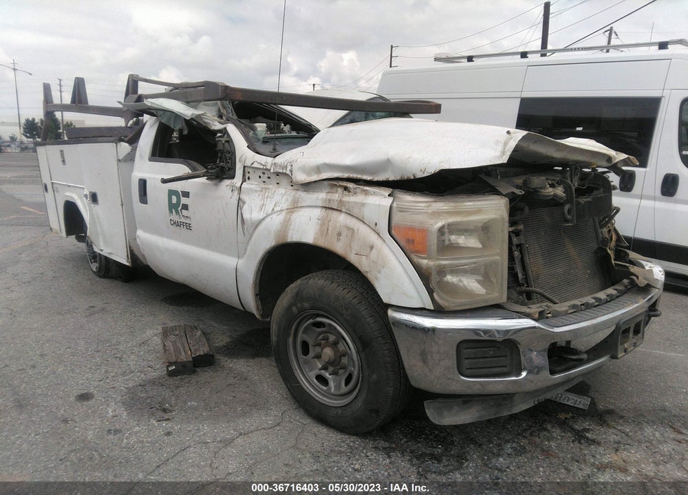2011 FORD F-350 XL VIN: 1FTBF3A64BEC53646
