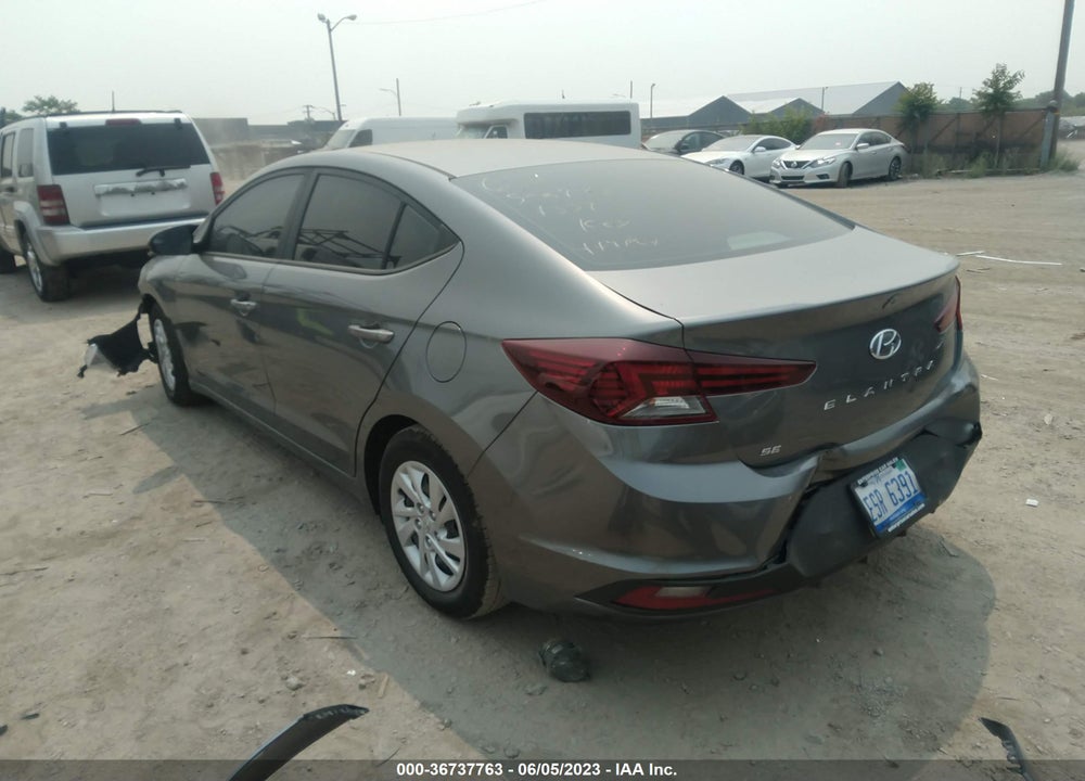 2019 HYUNDAI ELANTRA SE VIN: 5NPD74LFXKH424859