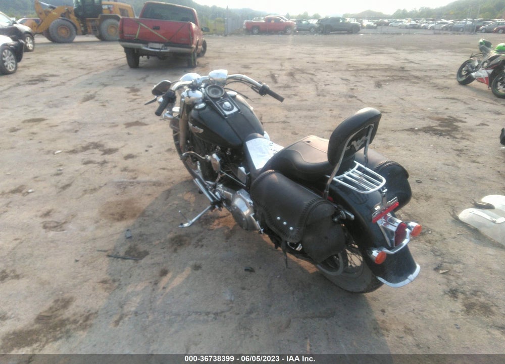 2005 HARLEY-DAVIDSON FLSTN VIN: 1HD1BNY115Y085804