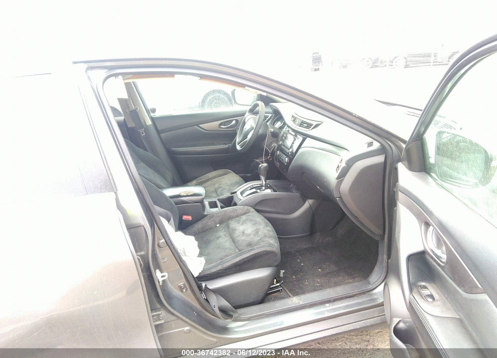 2016 NISSAN ROGUE S VIN: 5N1AT2MN5GC801749