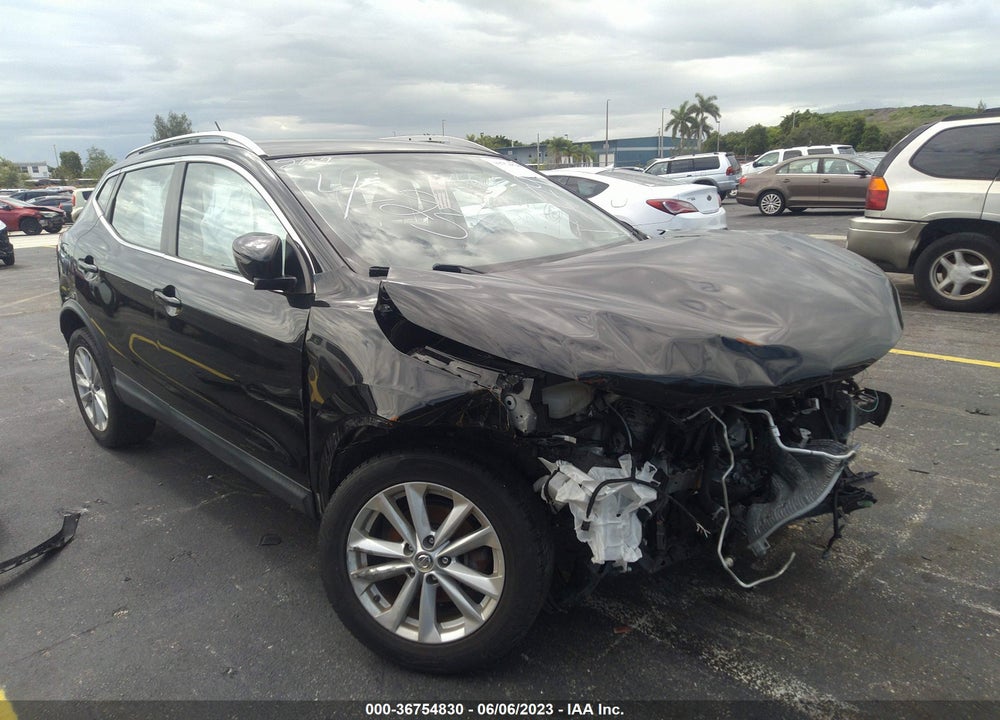 2018 NISSAN ROGUE SPORT SV VIN: JN1BJ1CP9JW151229