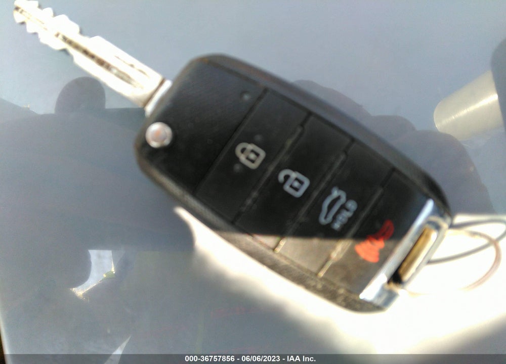 2015 KIA FORTE LX VIN: KNAFX4A69F5260812