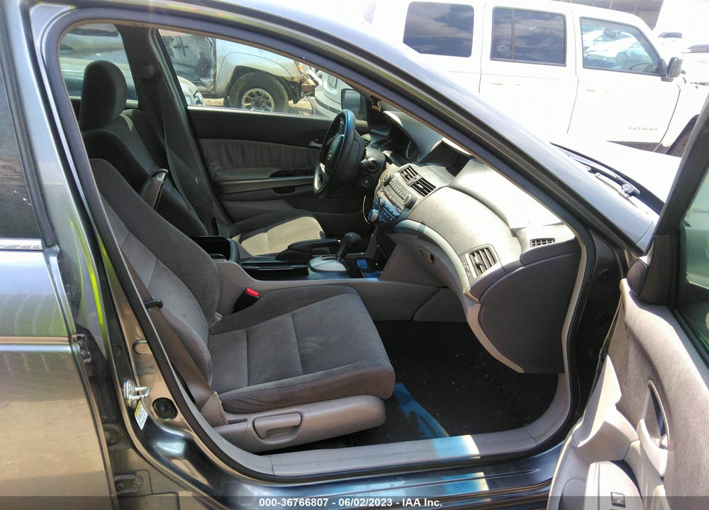 2008 HONDA ACCORD 2.4 EX VIN: JHMCP26718C046471