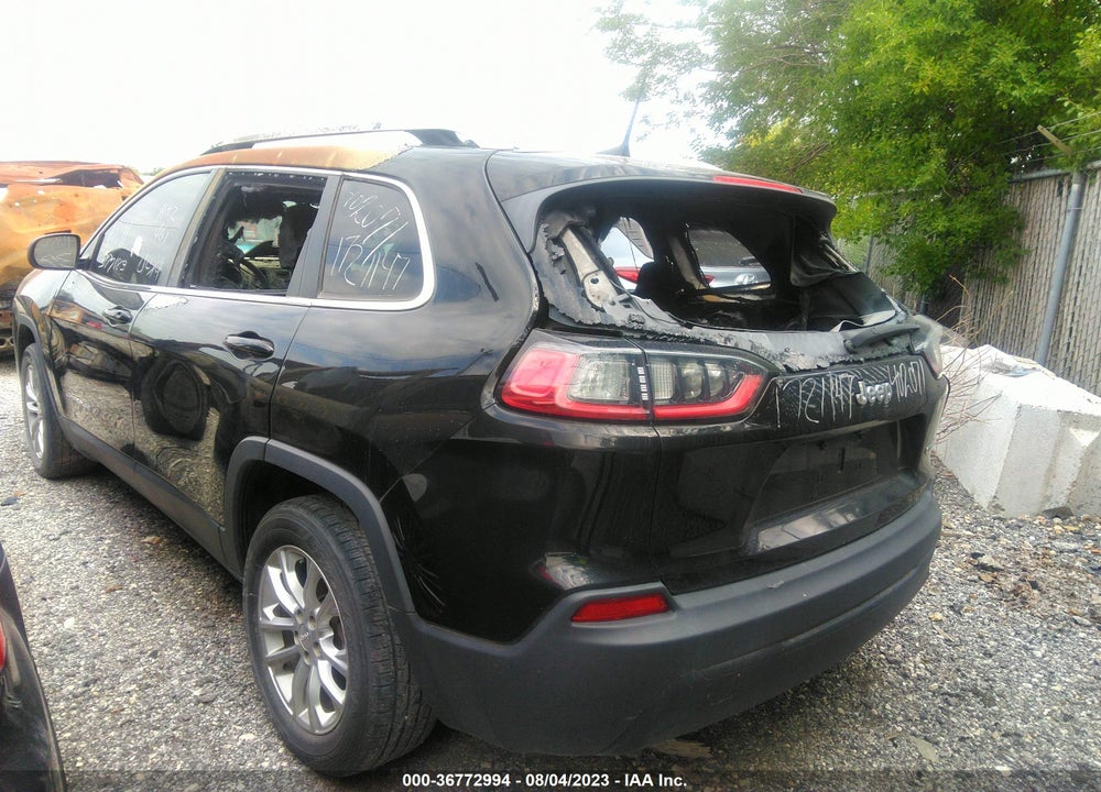 2019 JEEP CHEROKEE LATITUDE FWD VIN: 1C4PJLCB1KD377183