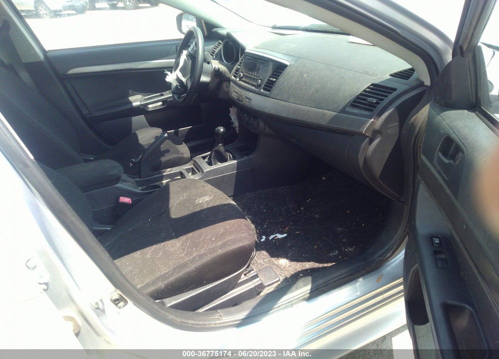 2015 MITSUBISHI LANCER ES VIN: JA32U2FU6FU002175