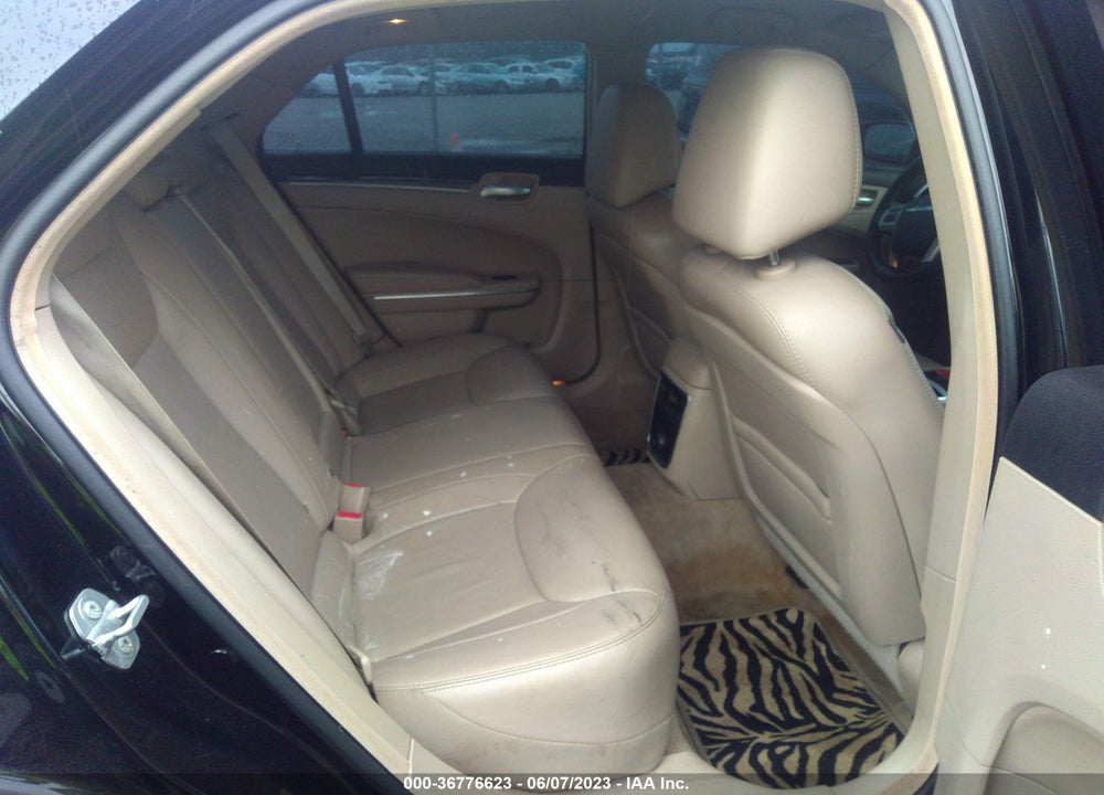 2014 CHRYSLER 300 VIN: 2C3CCARG3EH381716