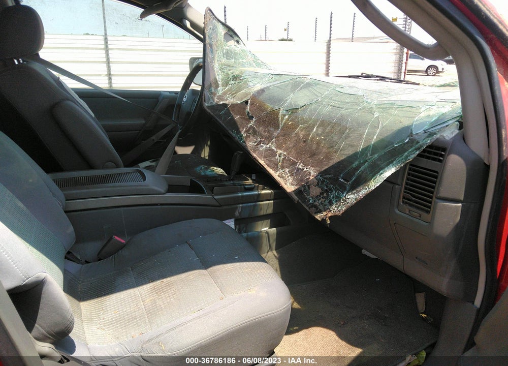 2006 NISSAN TITAN VIN: 1N6BA07A76N560269
