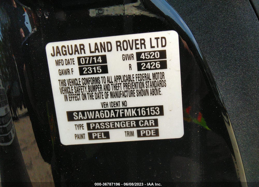 2015 JAGUAR F-TYPE R VIN: SAJWA6DA7FMK16153