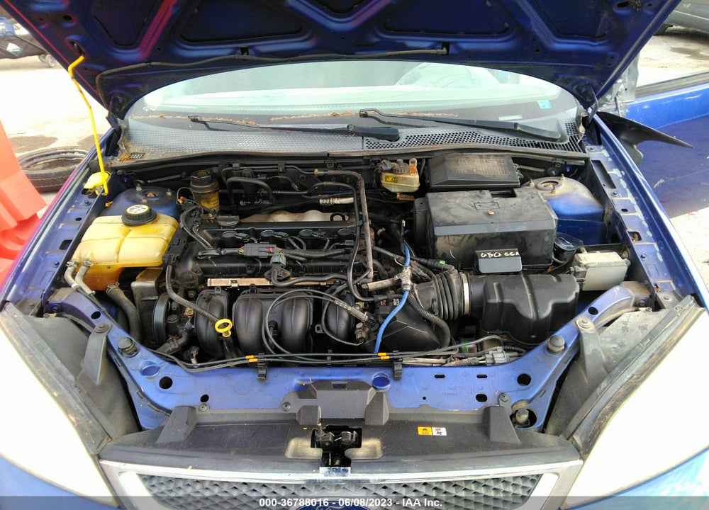 2005 FORD FOCUS ZX5 VIN: 3FAFP37N55R151731