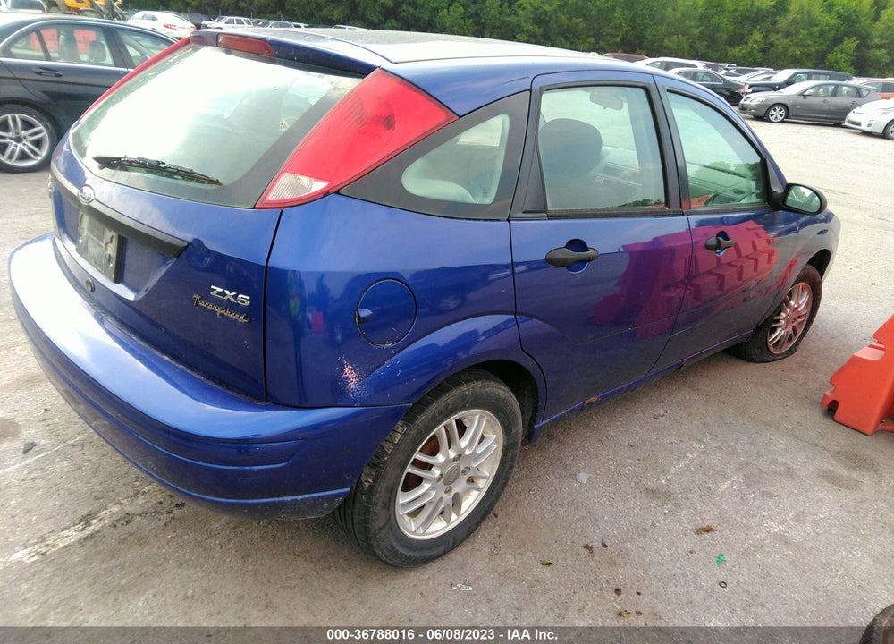 2005 FORD FOCUS ZX5 VIN: 3FAFP37N55R151731