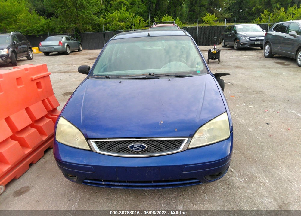 2005 FORD FOCUS ZX5 VIN: 3FAFP37N55R151731