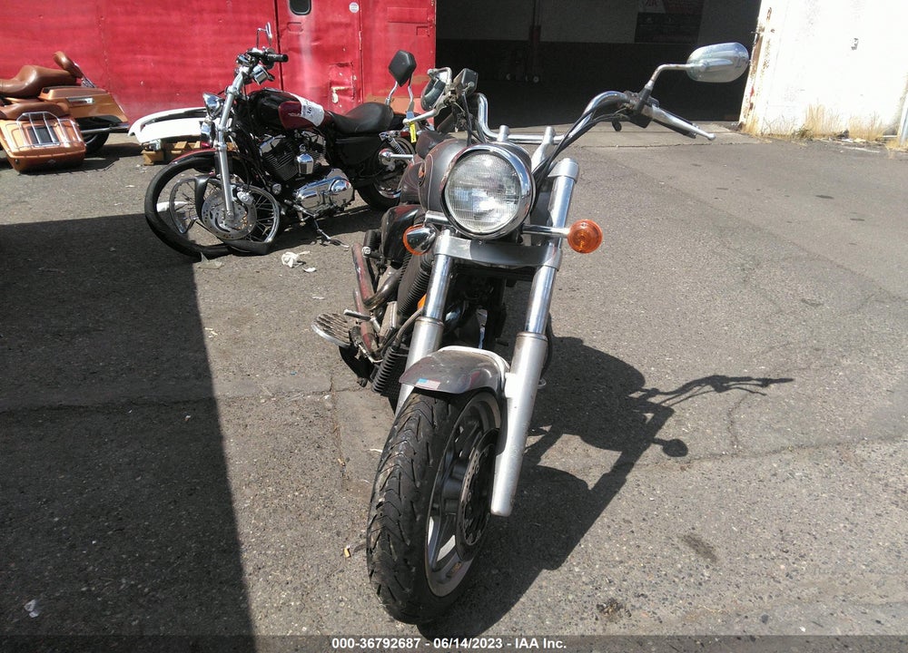 2000 VICTORY MOTORCYCLES V92 SC VIN: 5VPCS15L2Y3001629