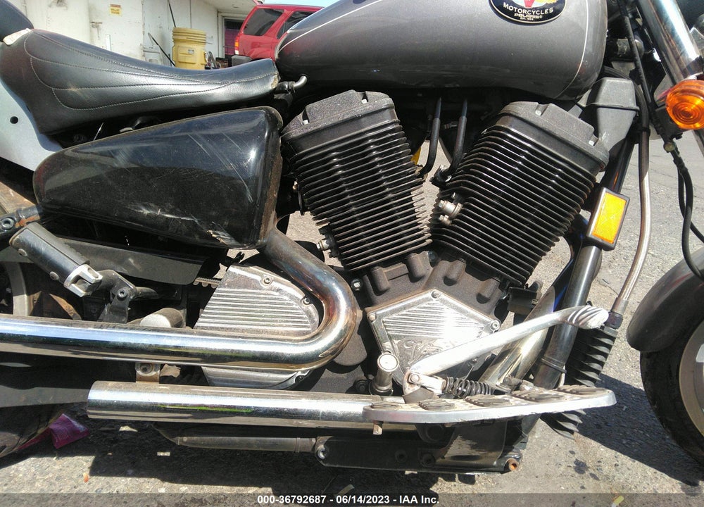 2000 VICTORY MOTORCYCLES V92 SC VIN: 5VPCS15L2Y3001629