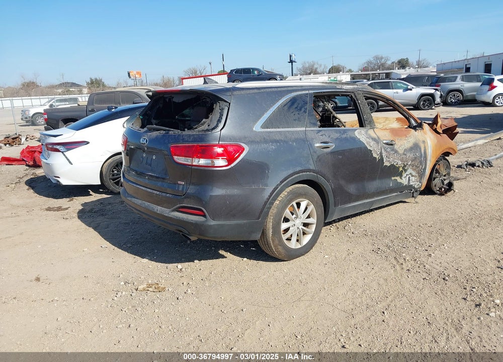2018 KIA SORENTO VIN: 5XYPGDA35JG347233