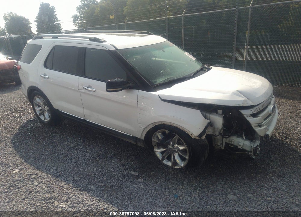 2013 FORD EXPLORER XLT VIN: 1FM5K8D84DGA03894