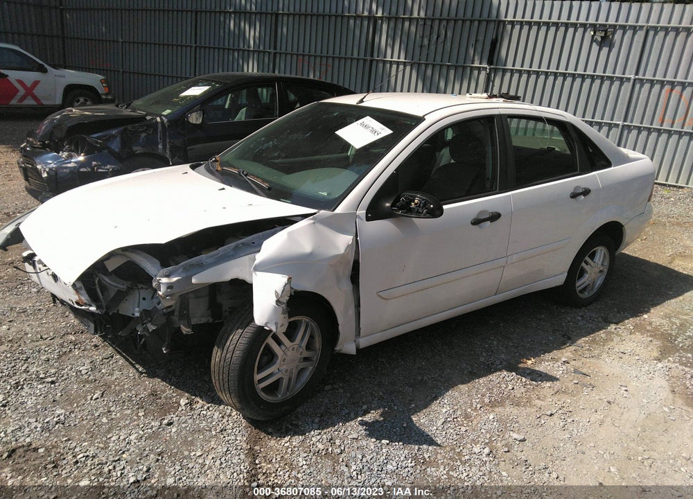 2004 FORD FOCUS ZTS VIN: 1FAFP38Z34W184403
