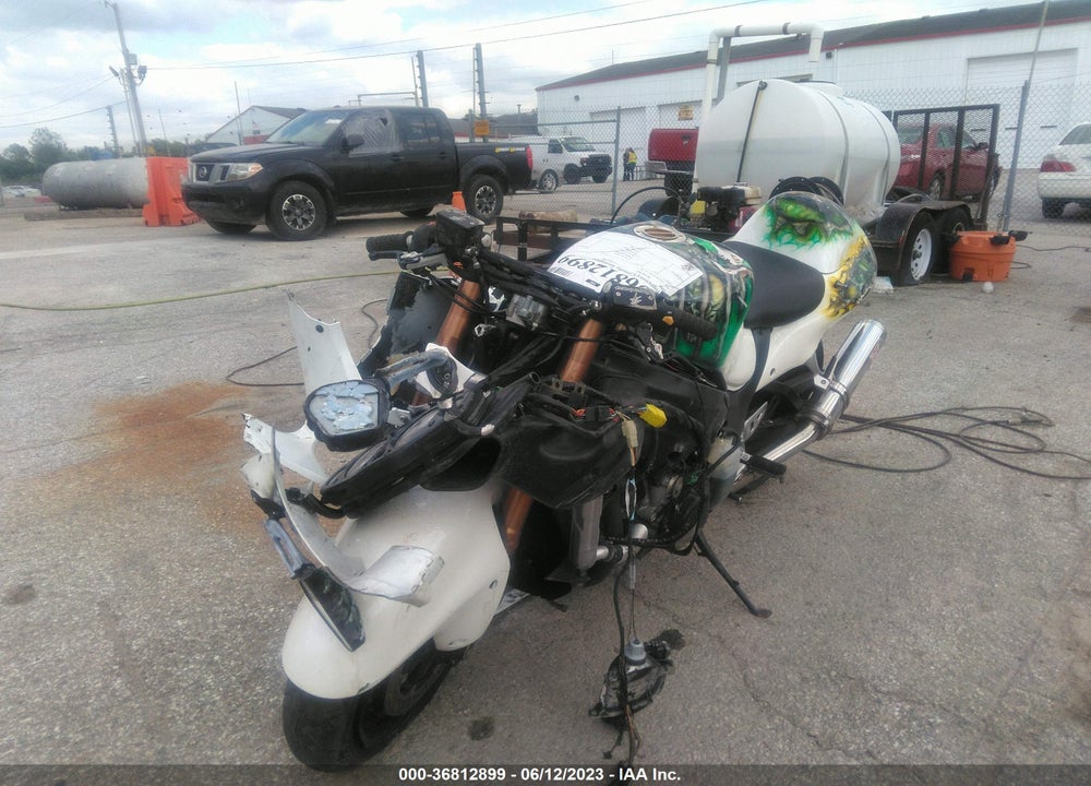 2006 SUZUKI GSX1300 R VIN: JS1GW71A862112288