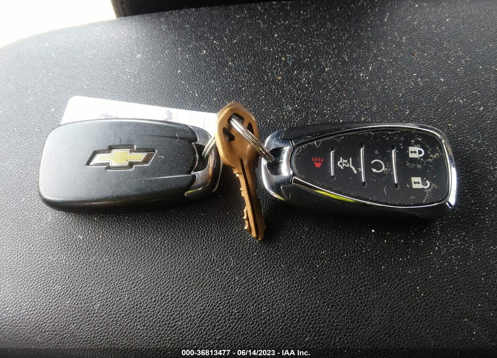 2019 CHEVROLET EQUINOX VIN: 3GNAXKEVXKS553953