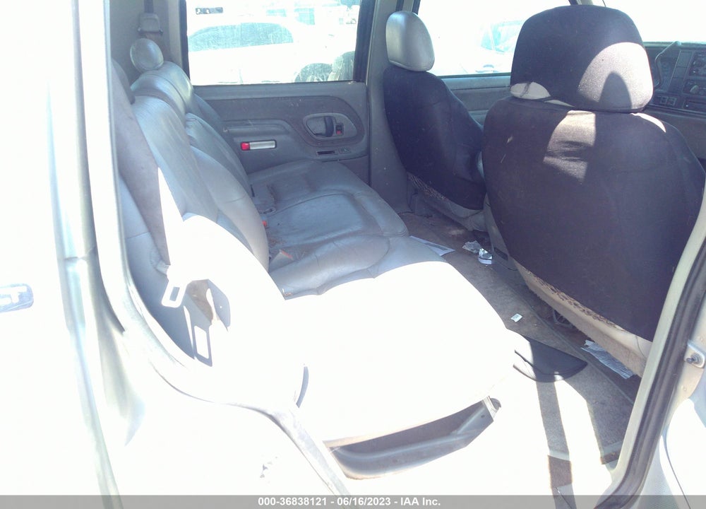 1999 GMC YUKON SLE VIN: 1GKEK13R5XJ787424