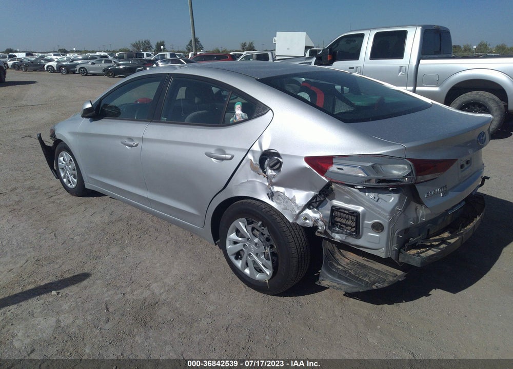 2018 HYUNDAI ELANTRA SE VIN: 5NPD74LF3JH218457