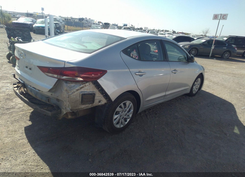 2018 HYUNDAI ELANTRA SE VIN: 5NPD74LF3JH218457