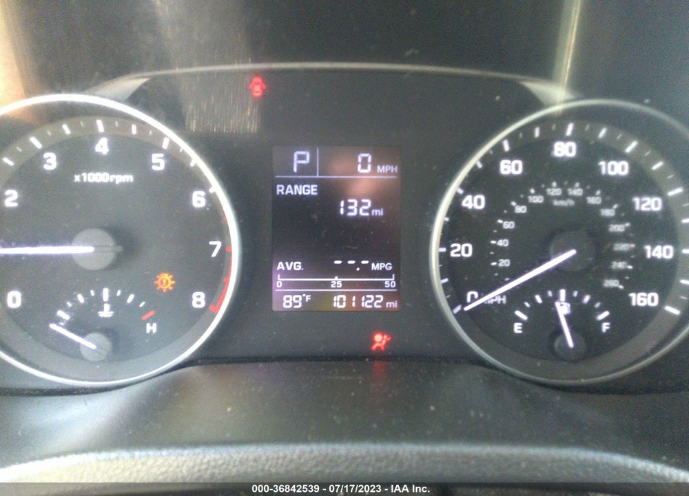 2018 HYUNDAI ELANTRA SE VIN: 5NPD74LF3JH218457