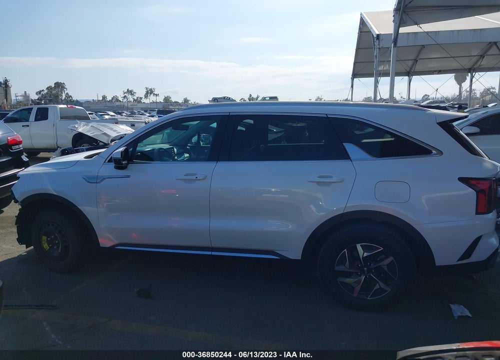 2021 KIA SORENTO HYBRID S VIN: KNDRG4LG6M5049750
