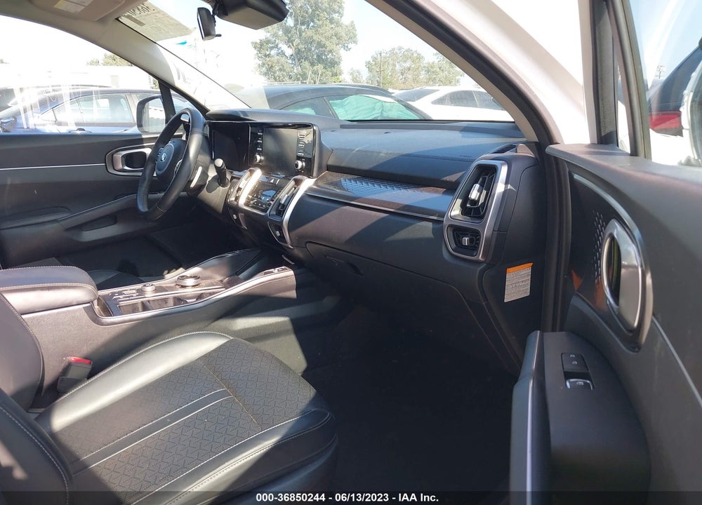 2021 KIA SORENTO HYBRID S VIN: KNDRG4LG6M5049750