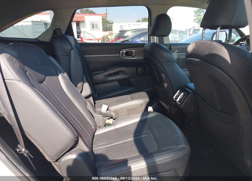 2021 KIA SORENTO HYBRID S VIN: KNDRG4LG6M5049750