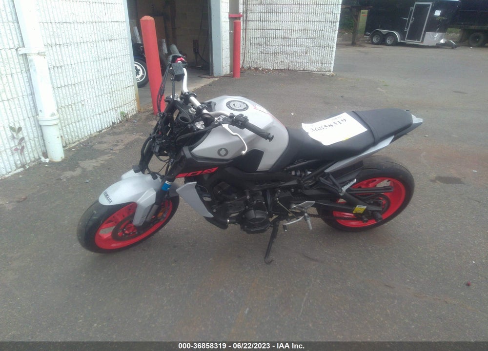 2020 YAMAHA MT09 VIN: JYARN53E5LA007128