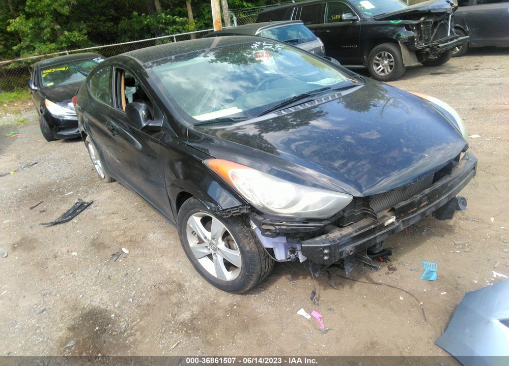 2013 HYUNDAI ELANTRA GLS VIN: 5NPDH4AE5DH429493