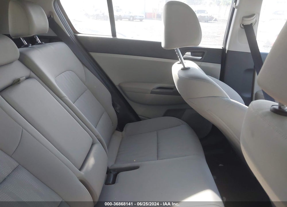 2021 KIA SPORTAGE LX VIN: KNDPM3AC4M7870456