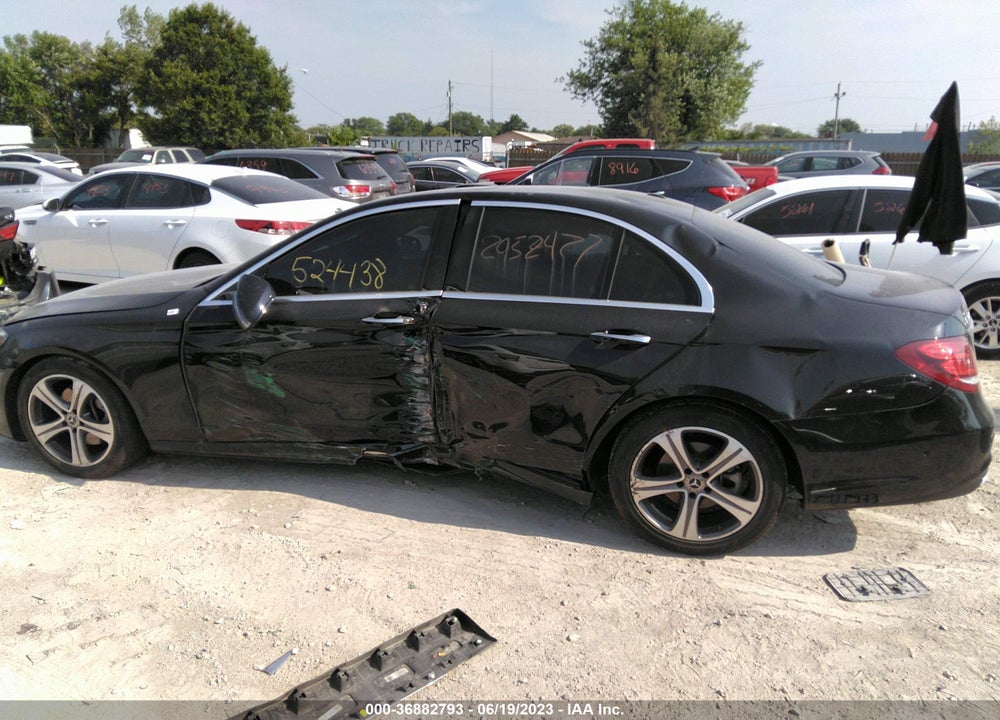 2019 MERCEDES-BENZ E 300 4MATIC VIN: WDDZF4KB9KA524438