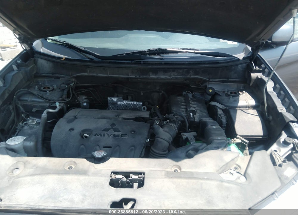 2015 MITSUBISHI OUTLANDER SPORT ES VIN: 4A4AP3AUXFE046491