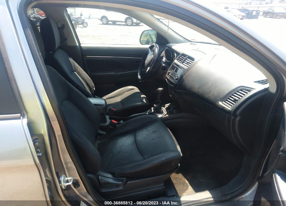 2015 MITSUBISHI OUTLANDER SPORT ES VIN: 4A4AP3AUXFE046491