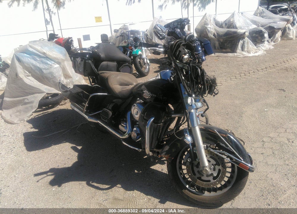 2013 HARLEY-DAVIDSON FLHTCU ULTRA CLASSIC ELECTRA GLD VIN: 1HD1FCM16DB658244
