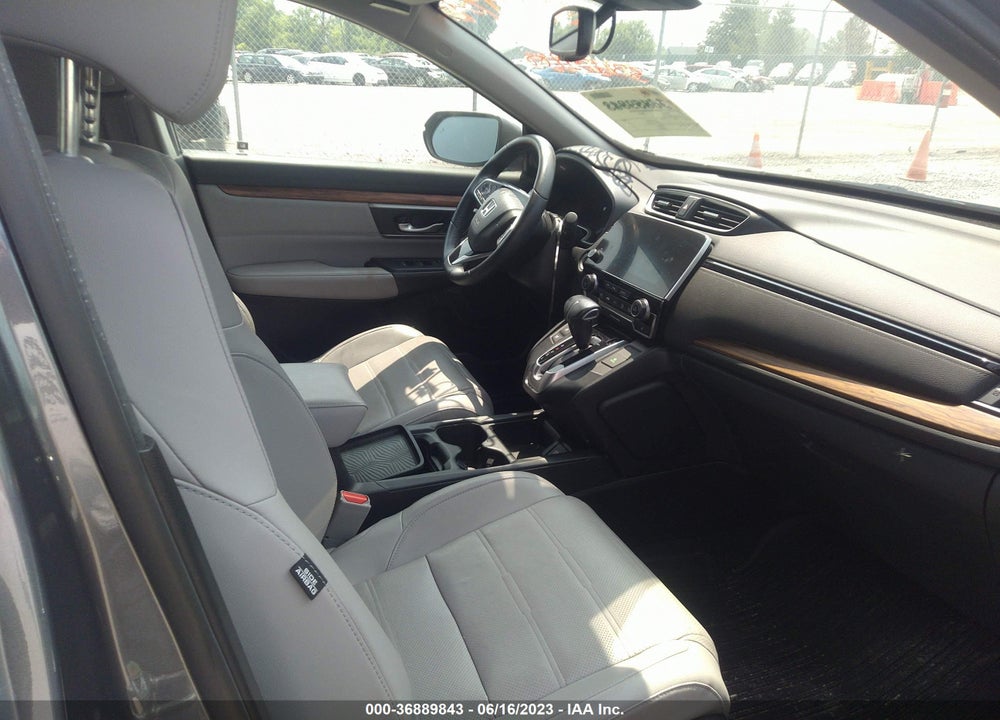 2017 HONDA CR-V TOURING VIN: 2HKRW2H95HH617087