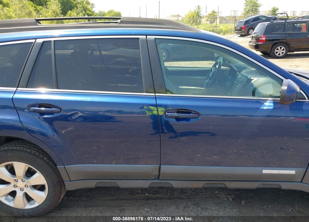 2010 SUBARU OUTBACK 2.5I PREMIUM VIN: 4S4BRBCC6A3371420