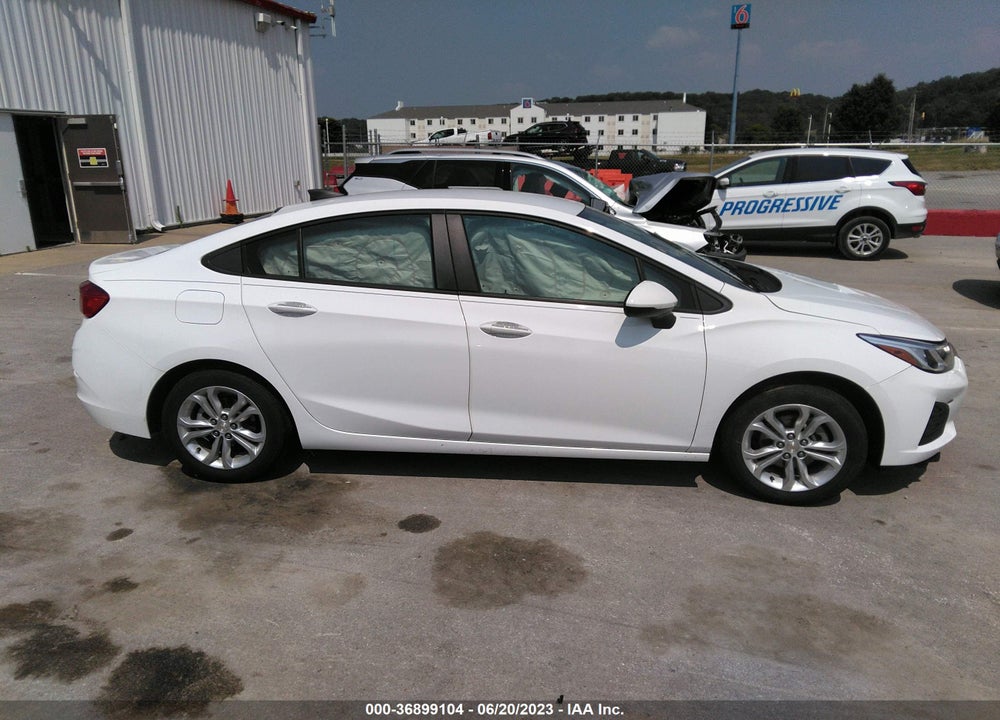 2019 CHEVROLET CRUZE LS VIN: 1G1BC5SM4K7129715