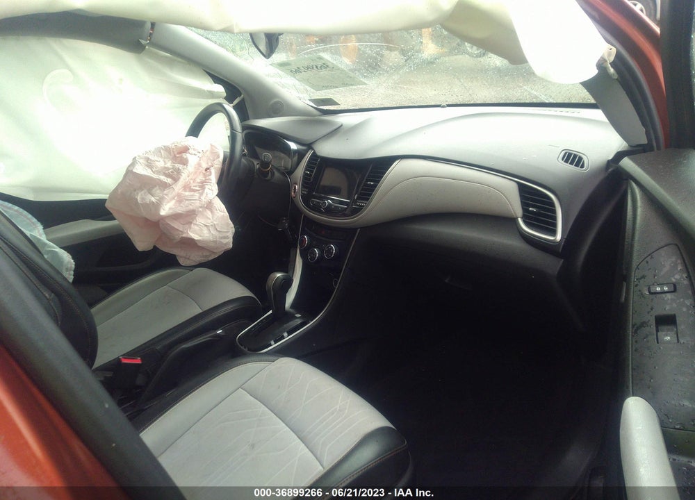 2019 CHEVROLET TRAX LT VIN: 3GNCJPSB6KL286399