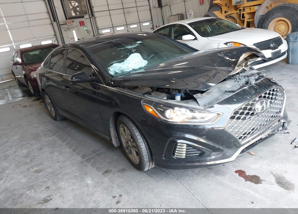 2019 HYUNDAI SONATA SPORT VIN: 5NPE34AF9KH822048