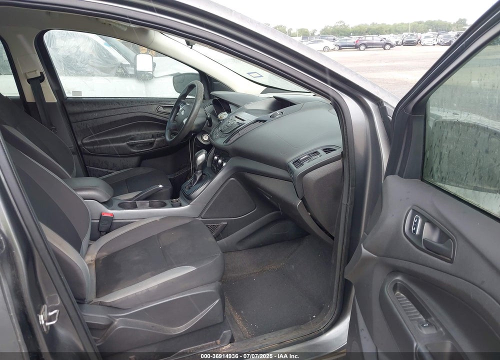 2014 FORD ESCAPE S VIN: 1FMCU0F72EUE38889