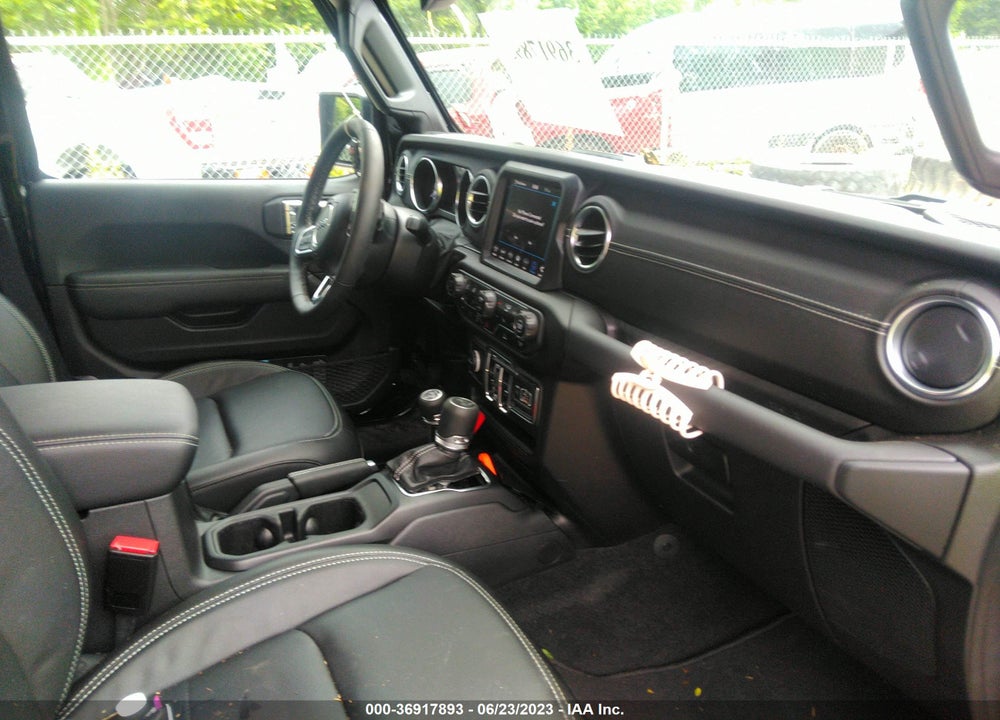 2023 JEEP WRANGLER 4XE SAHARA 4X4 VIN: 1C4JJXP60PW608998