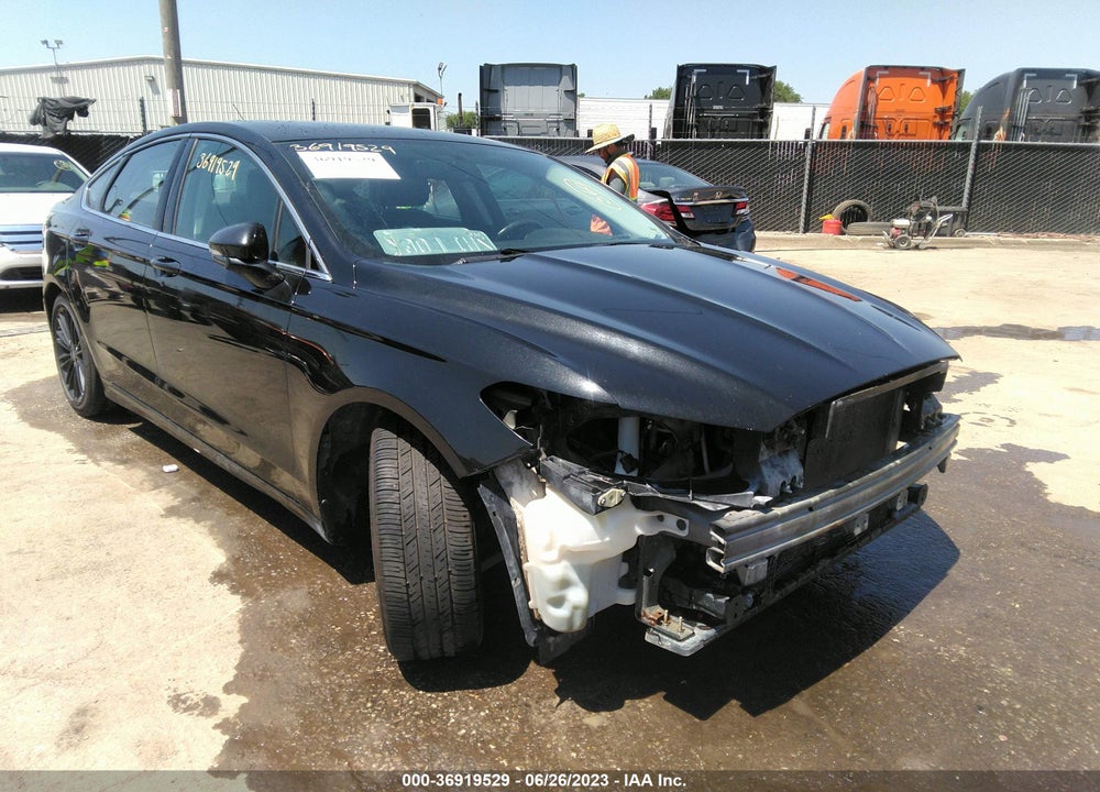 2014 FORD FUSION SE VIN: 1FA6P0HD2E5375420