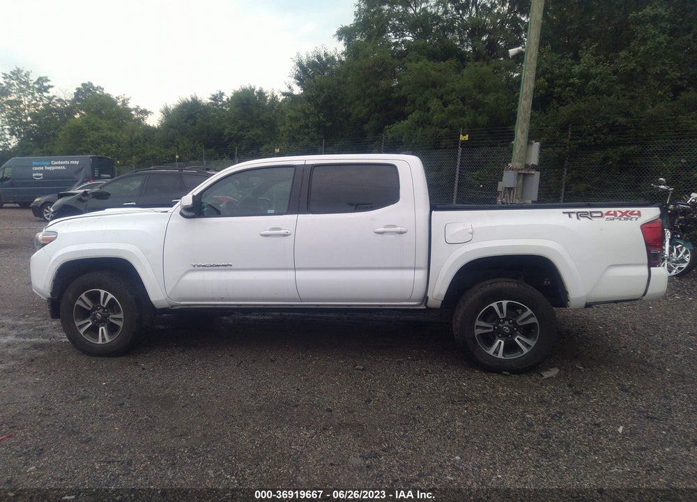 2017 TOYOTA TACOMA TRD SPORT VIN: 3TMCZ5AN5HM069821