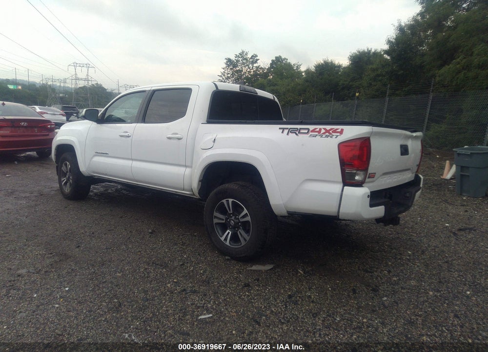 2017 TOYOTA TACOMA TRD SPORT VIN: 3TMCZ5AN5HM069821