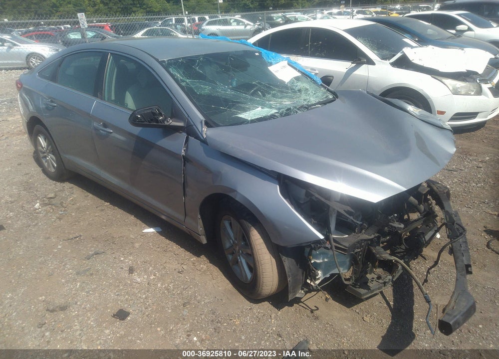2015 HYUNDAI SONATA SE VIN: 5NPE24AF7FH186979