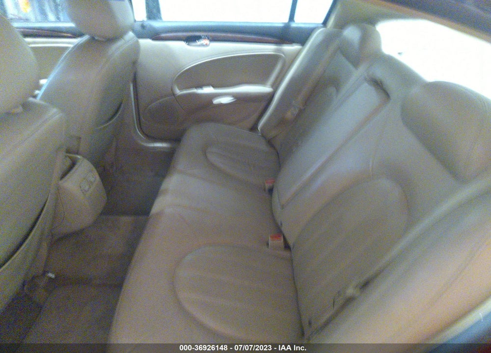 2011 BUICK LUCERNE CXL PREMIUM VIN: 1G4HJ5EM9BU111100