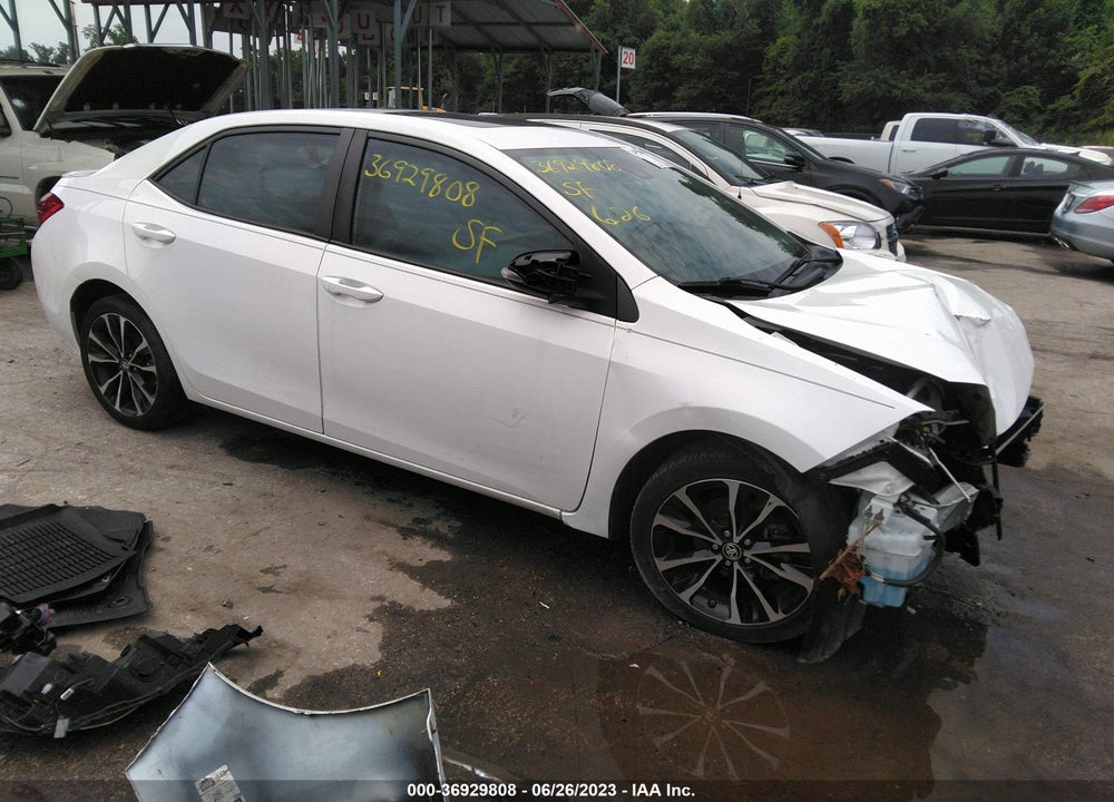 2018 TOYOTA COROLLA XSE VIN: 2T1BURHE9JC035385